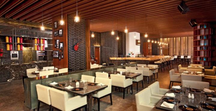 Holiday Inn Mayur Vihar Noida
